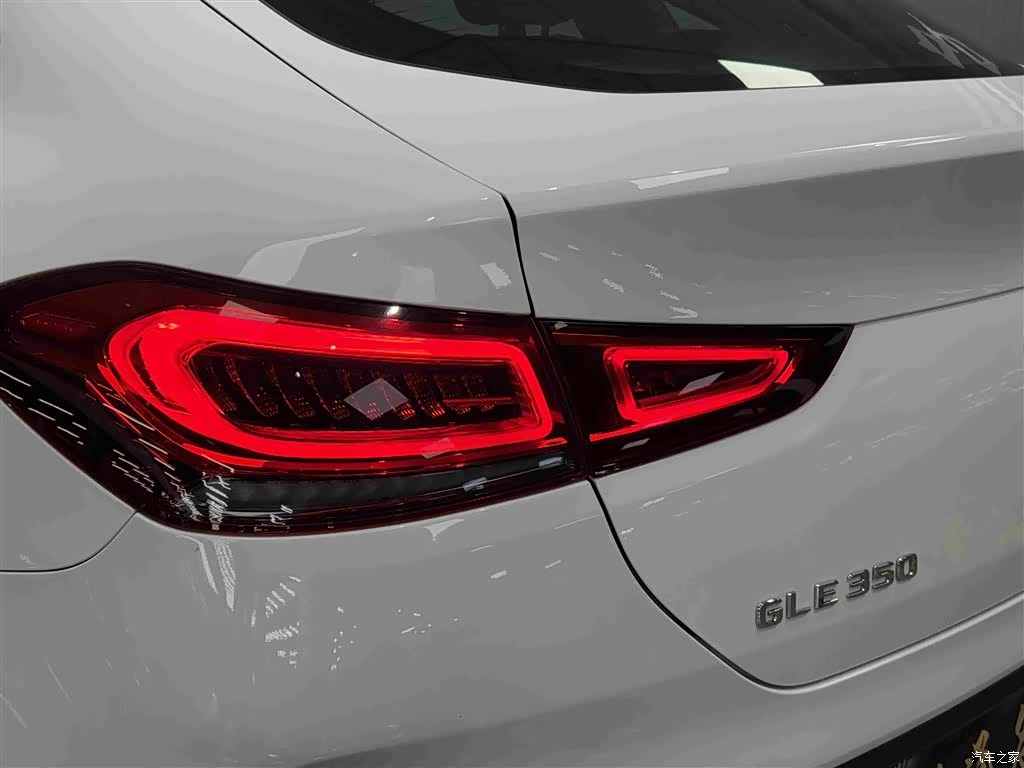 Mercedes-Benz GLE, 2021 23