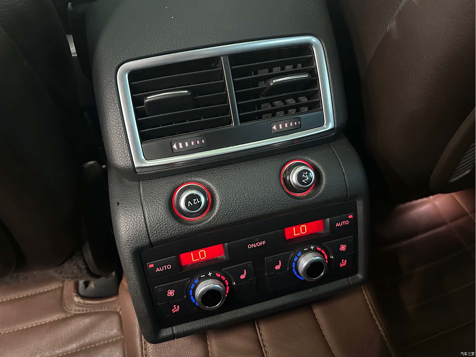Audi Q7, 2012 17