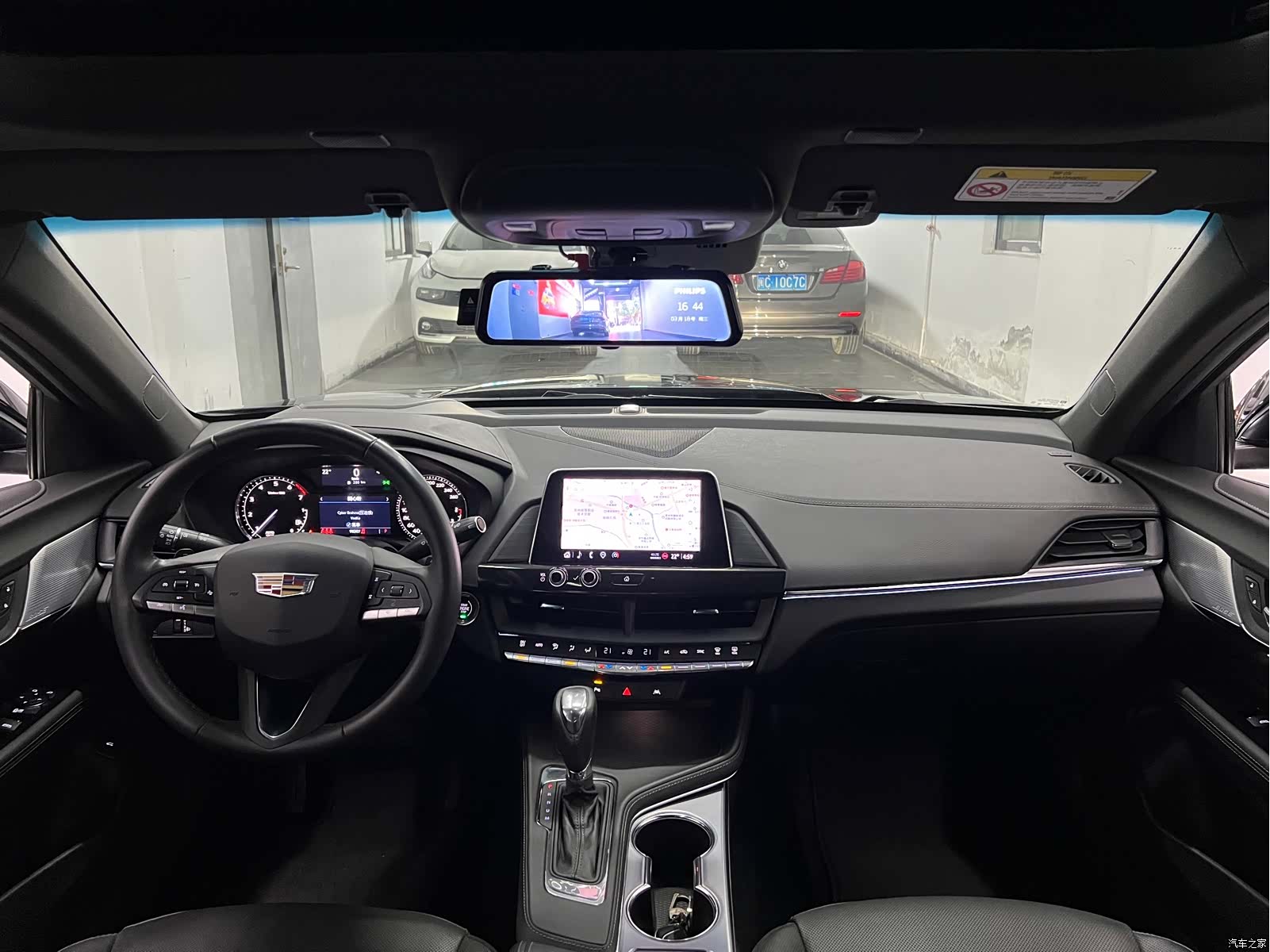 Cadillac CT4, 2023 11