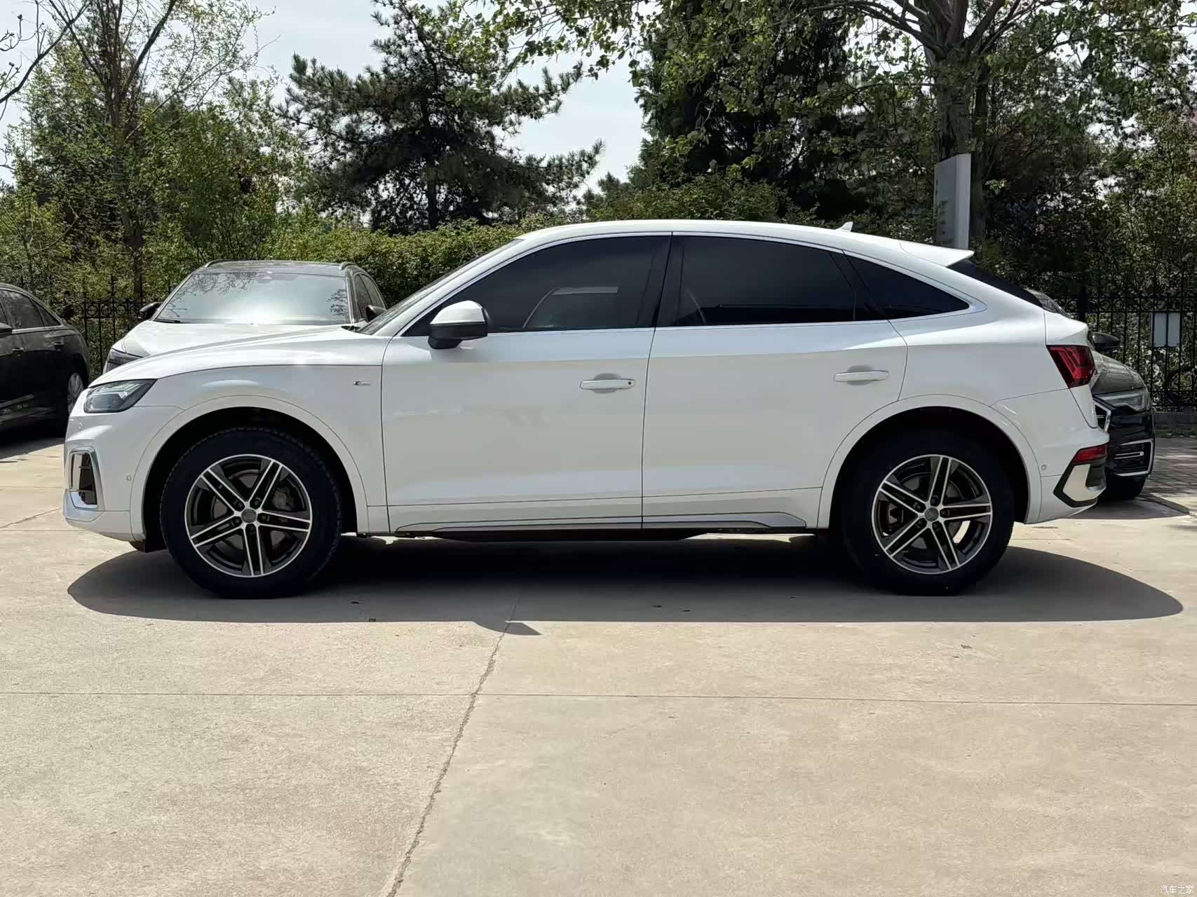 Audi Q5L, 2021 8