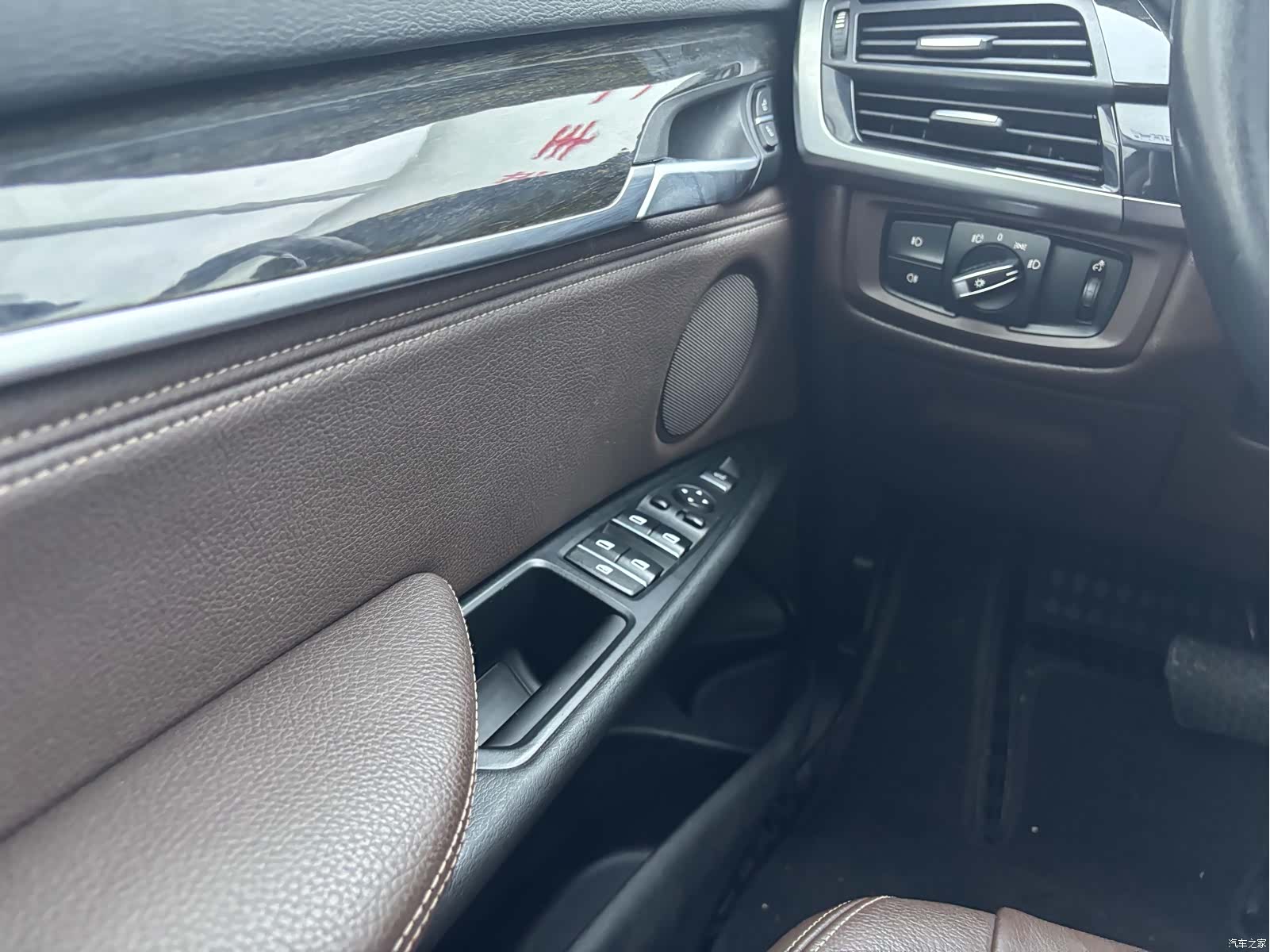 BMW X5, 2015 23