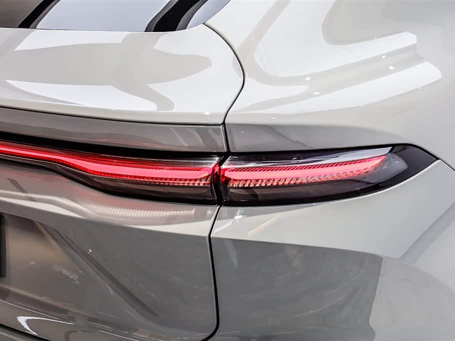 NIO EC6