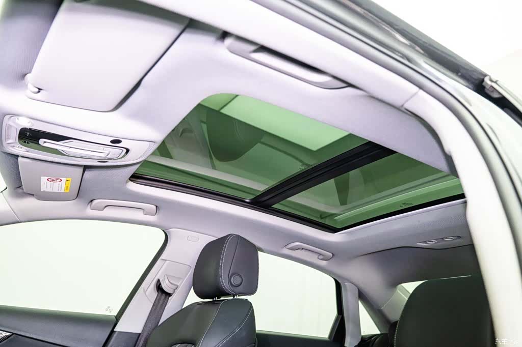 Audi A4L, 2021 21
