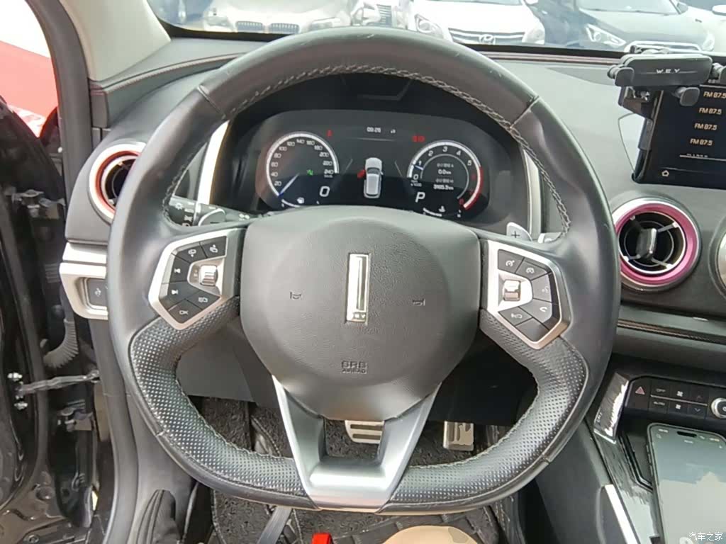WEY VV5, 2017 11