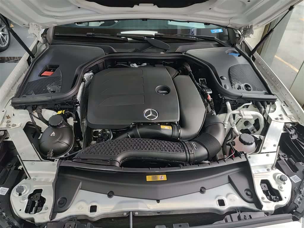 Mercedes-Benz E-Class, 2020 20