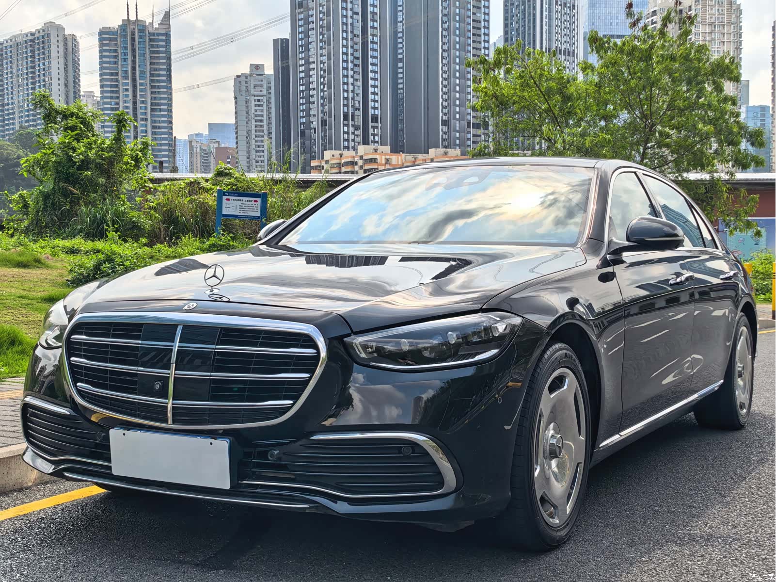 Mercedes-Benz S-Class, 2022 1