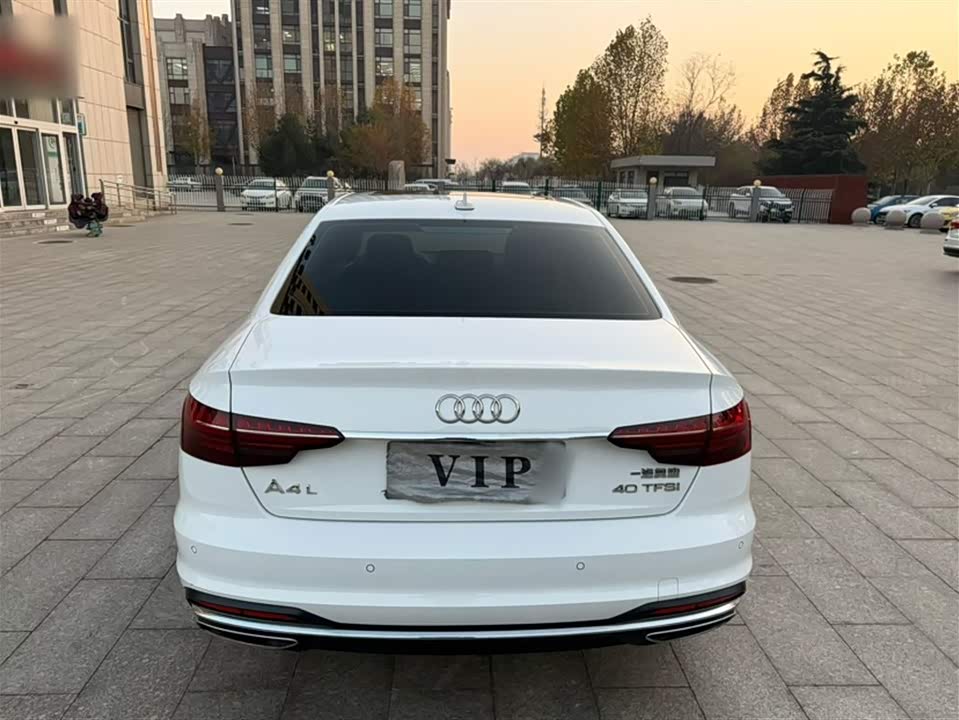 Audi A4L