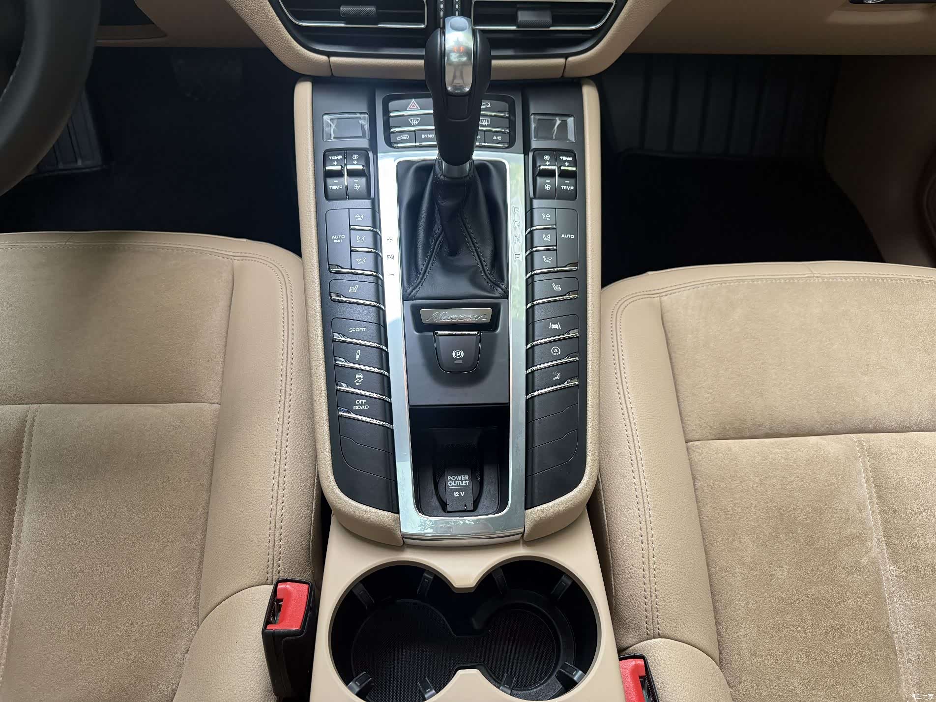 Porsche Macan, 2019 12
