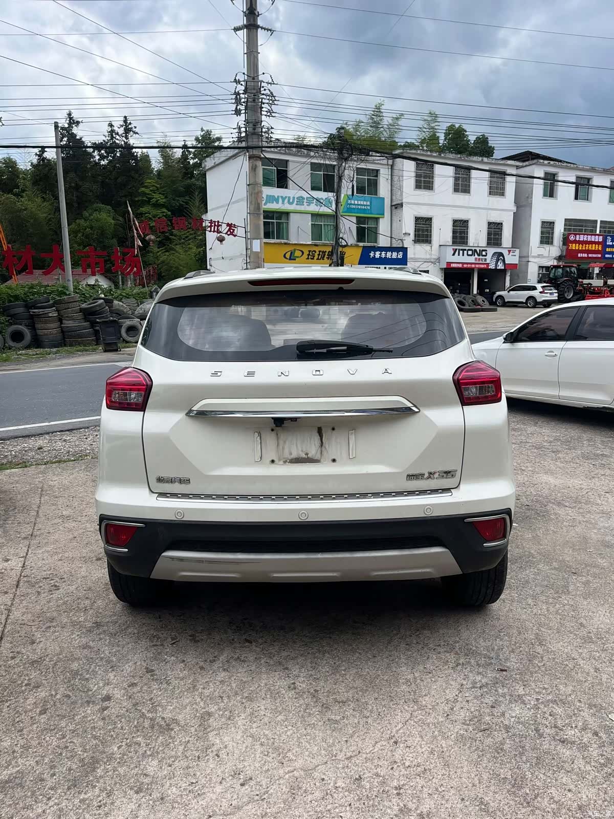 BAIC X35, 2017 8