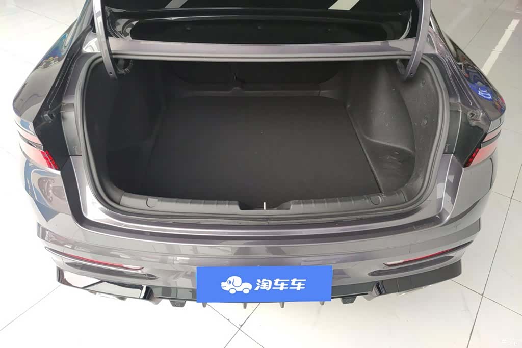 Geely Preface, 2024 4