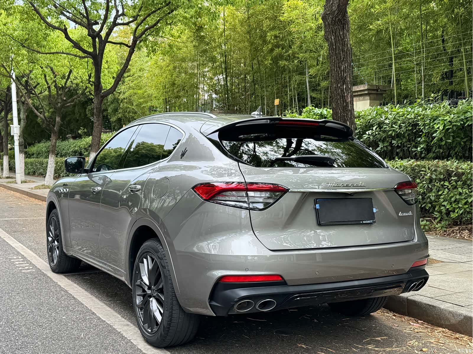 Maserati Levante, 2022 4