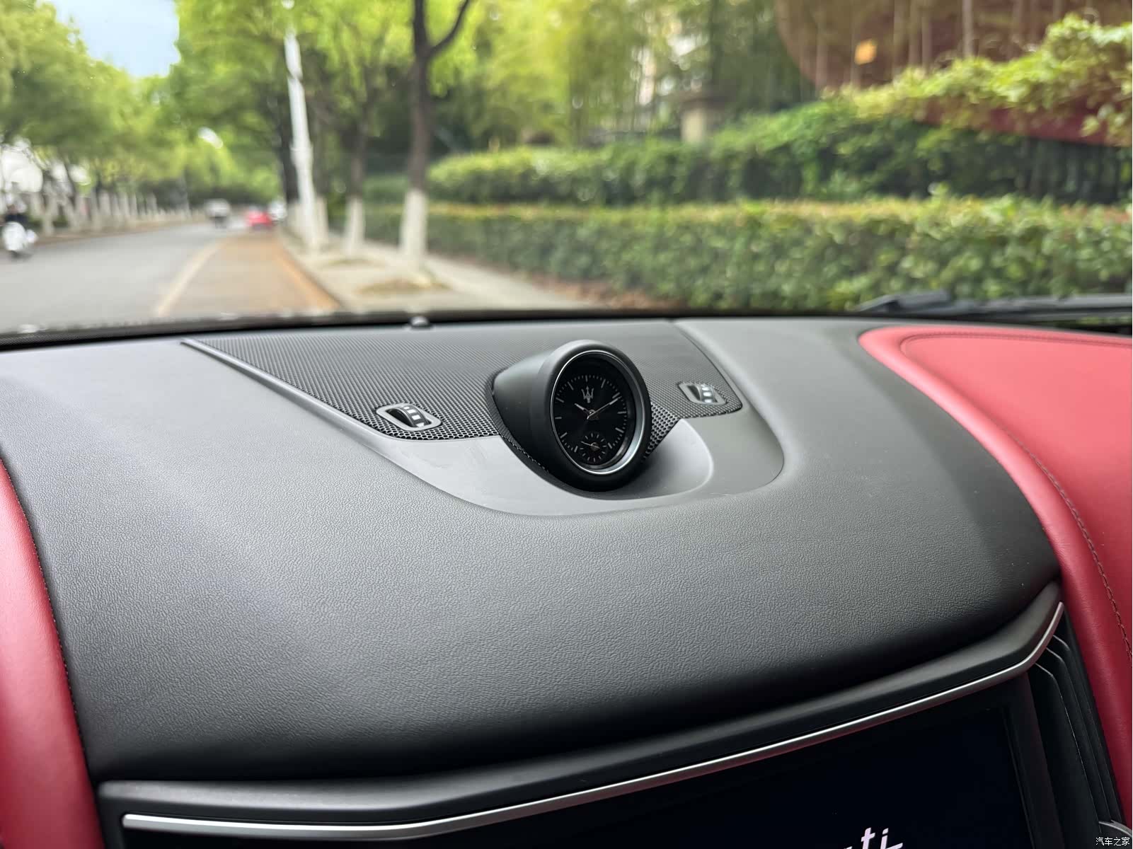 Maserati Levante, 2022 12