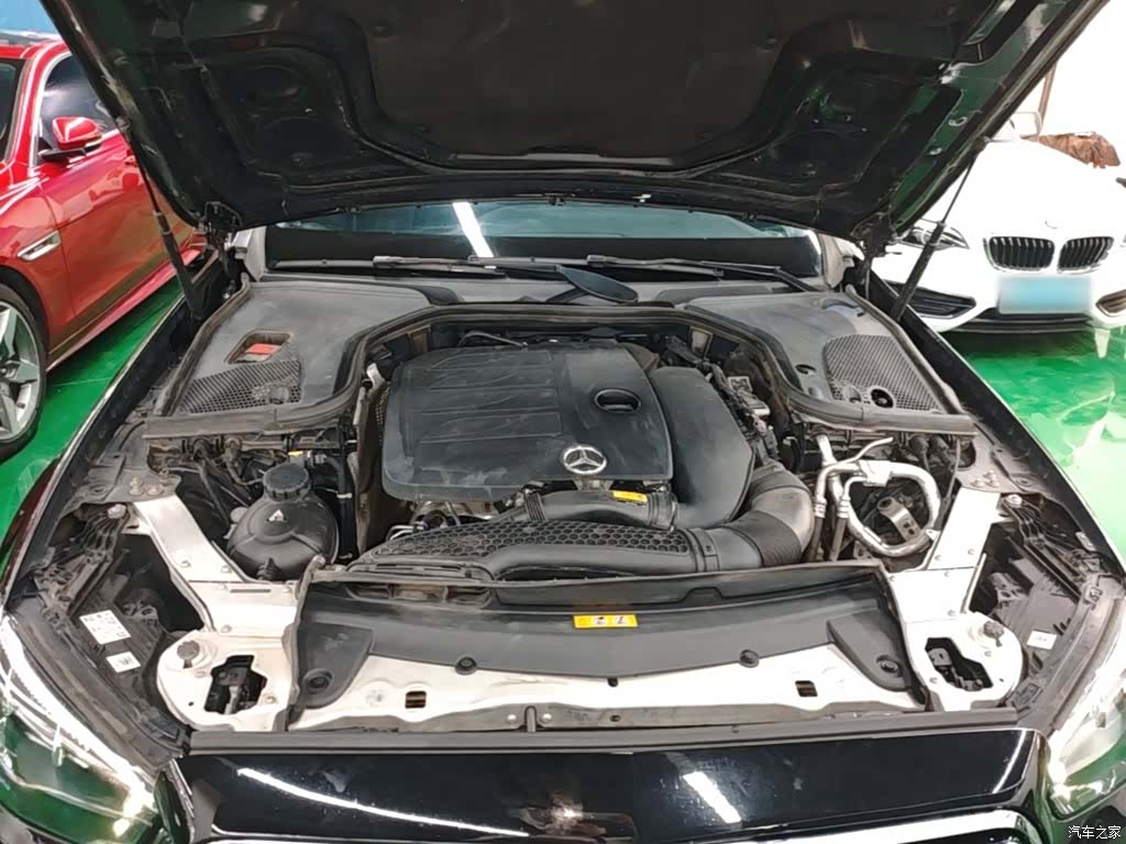 Mercedes-Benz E-Class, 2022 20