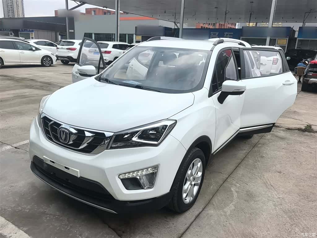 Changan CS15, 2016 2