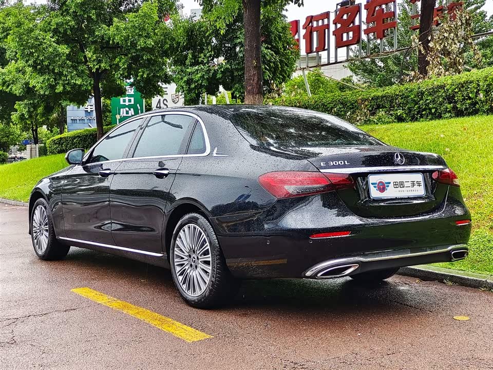 Mercedes-Benz E-class Mercedes-Benz E-class