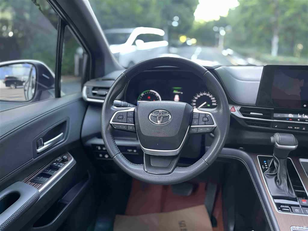 Toyota Sienna, 2024 22