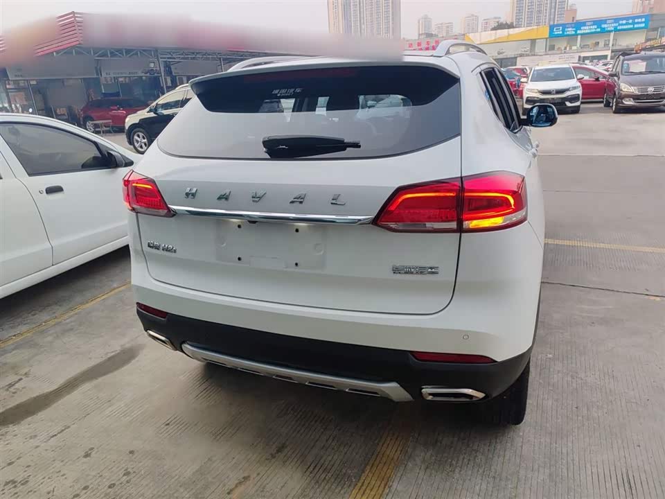 Haval H2s