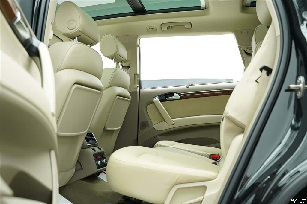 Audi Q7, 2007 14