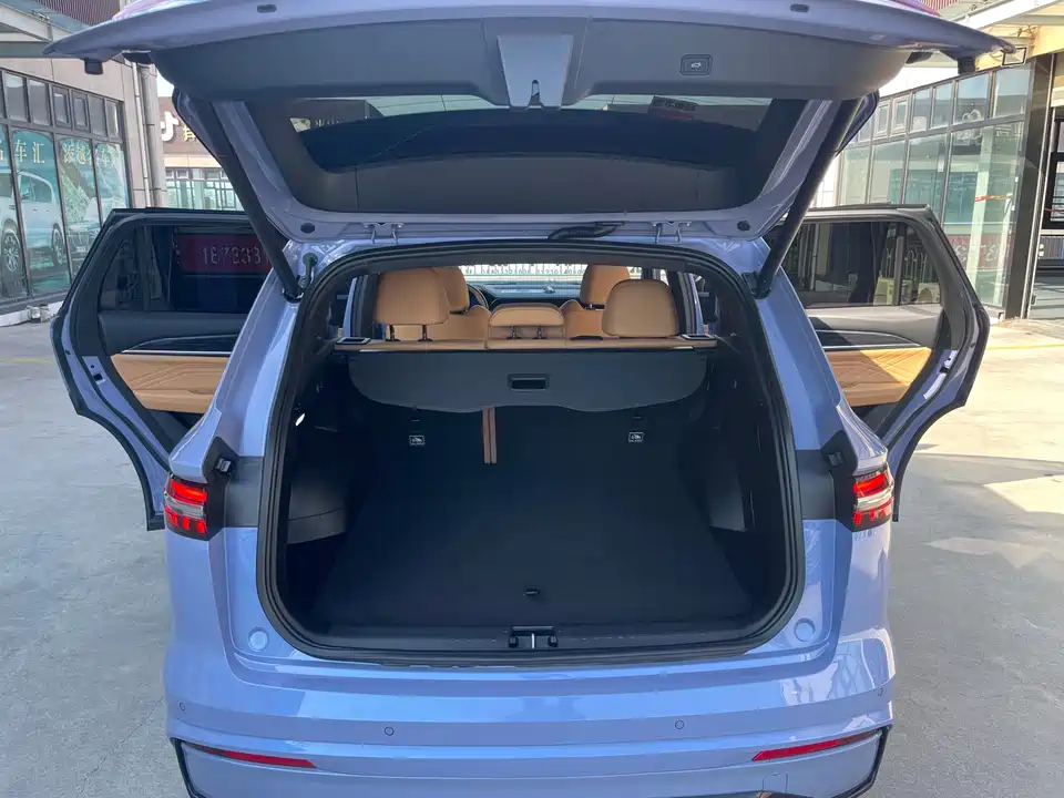 Geely Monjaro plug-in-hybrid