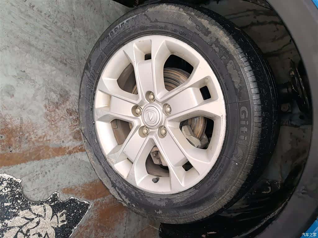 Changan CS15, 2016 23
