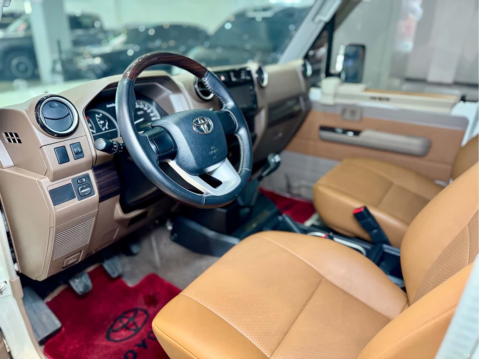 Toyota Land Cruiser, 2024 8