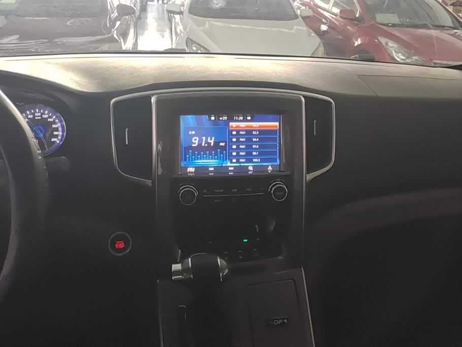 Forthing Popular CM7