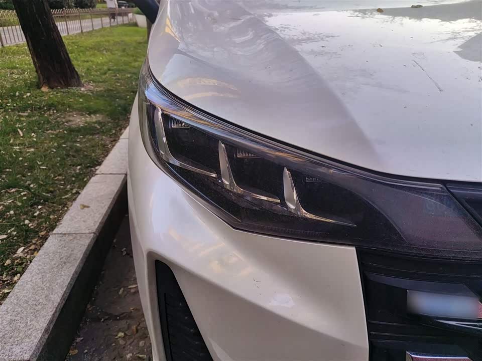 Trumpchi Trumpchi M6