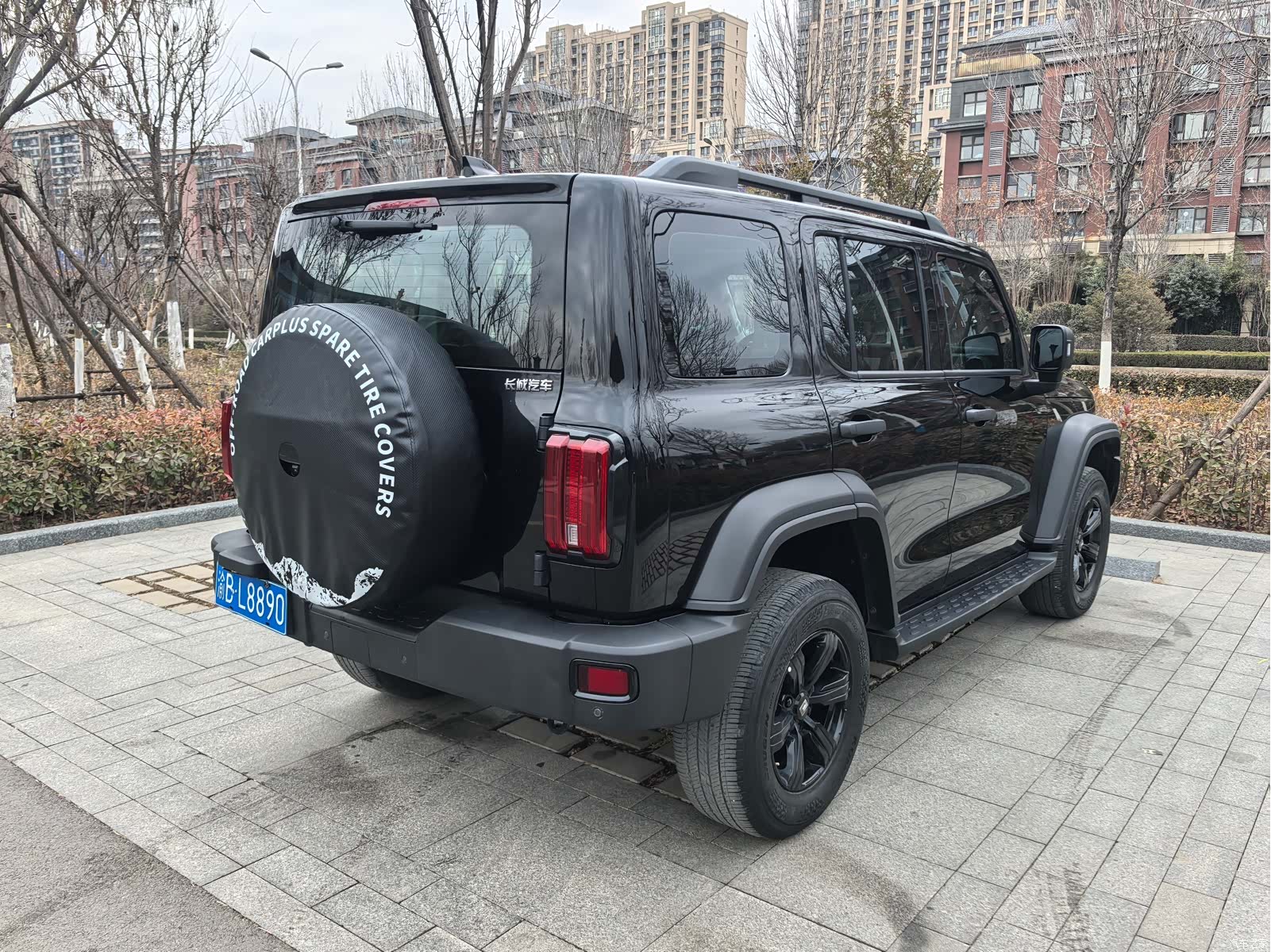 Tank 300, 2023 8