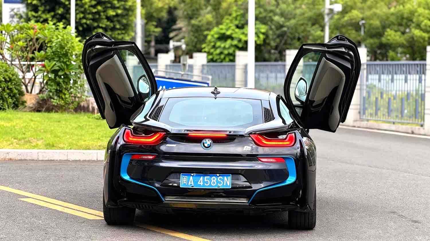 BMW i8, 2015 9