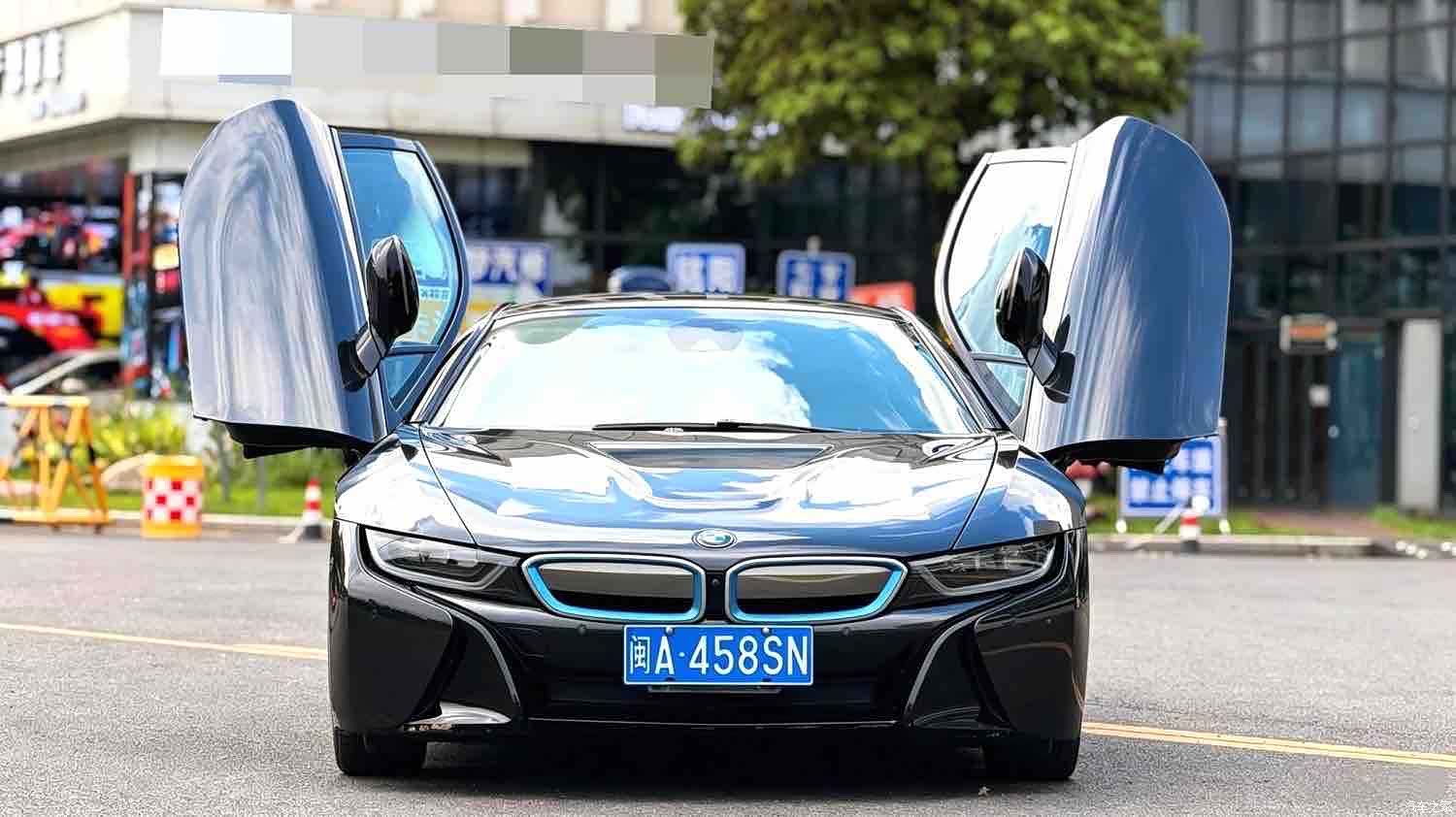 BMW i8, 2015 2