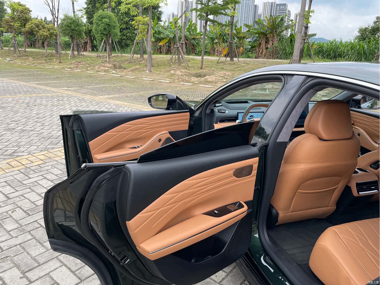 Geely 8, 2025 10