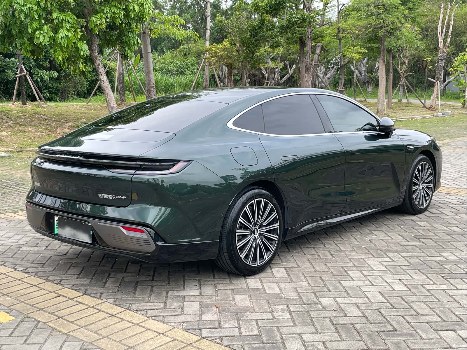 Geely 8, 2025 7