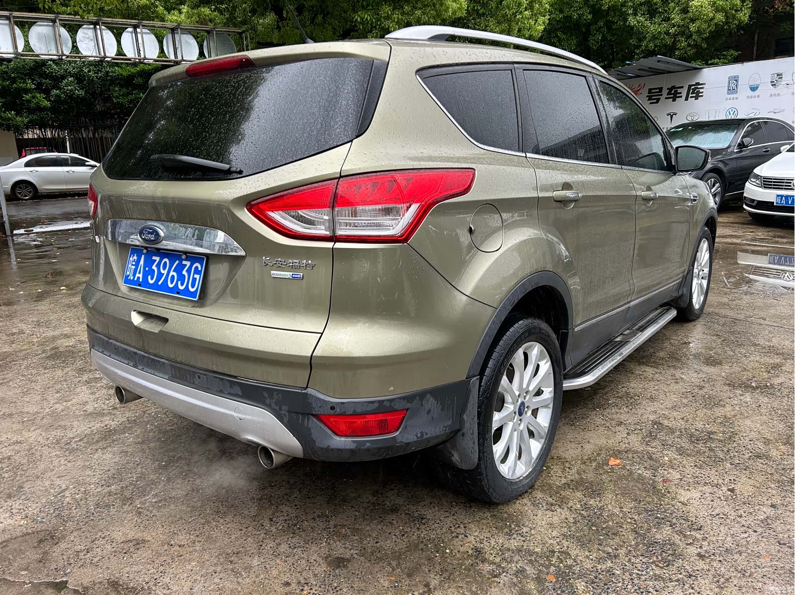 Ford Kuga, 2013 4