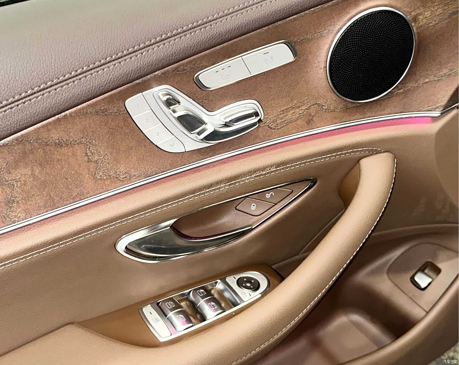 Mercedes-Benz E-Class, 2016 9