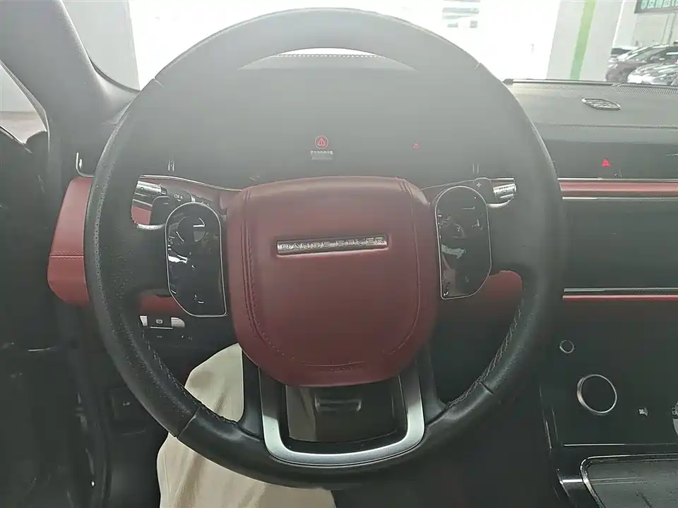 Land Rover Range Rover Aurora