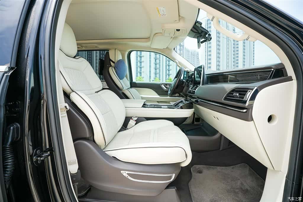 Lincoln Navigator, 2018 7