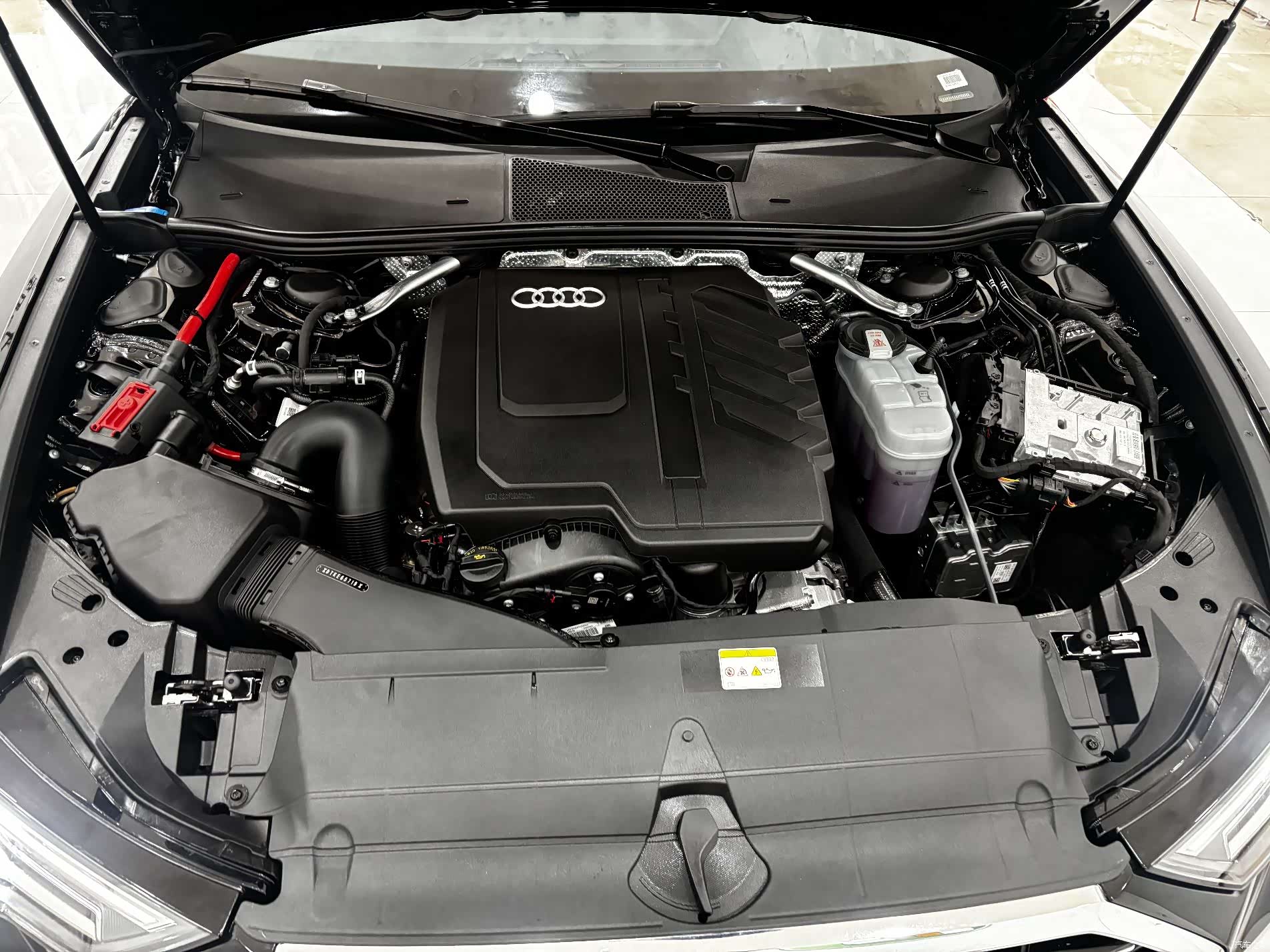 Audi A6L, 2025 30