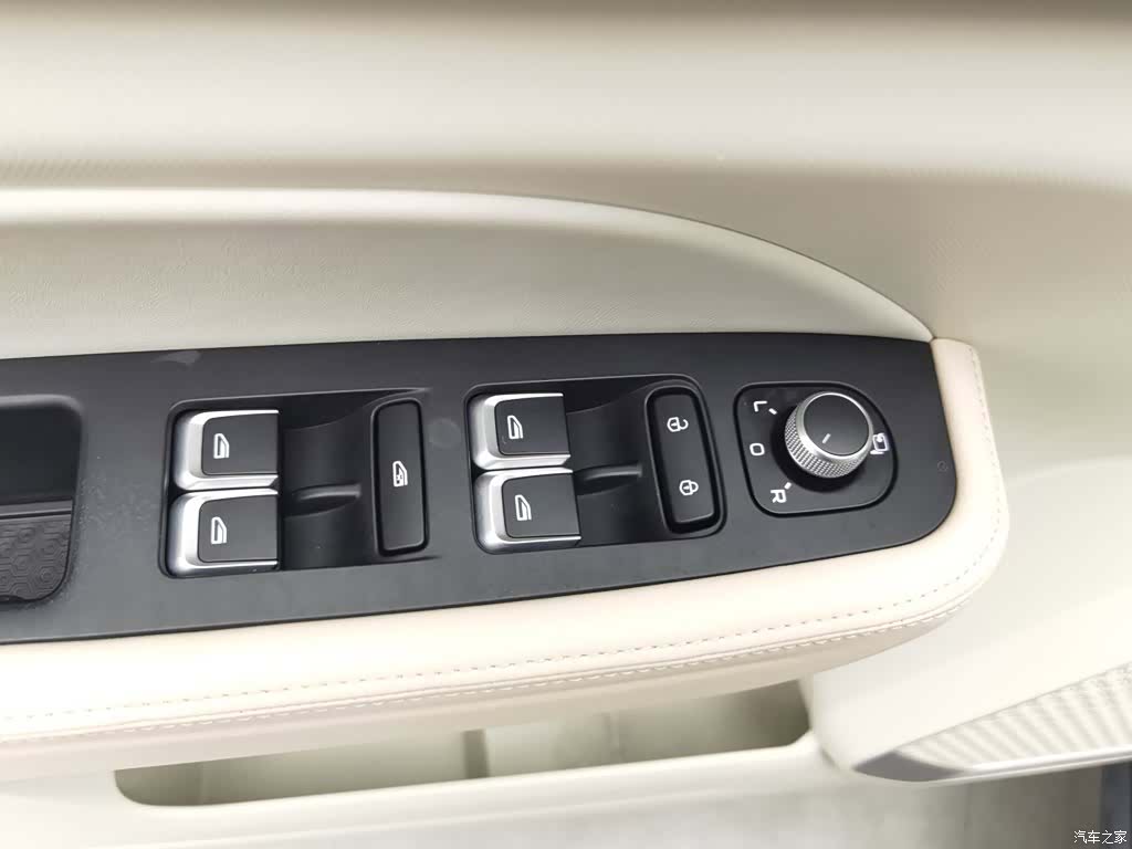 Geely Icon, 2023 9