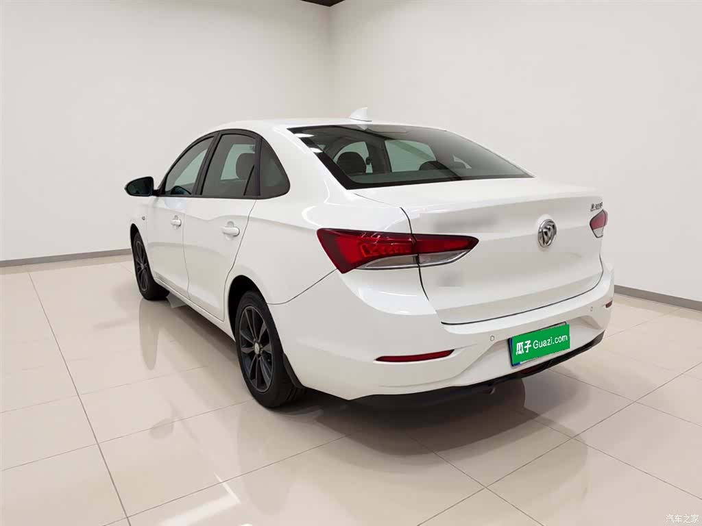 Buick V, 2018 все фото