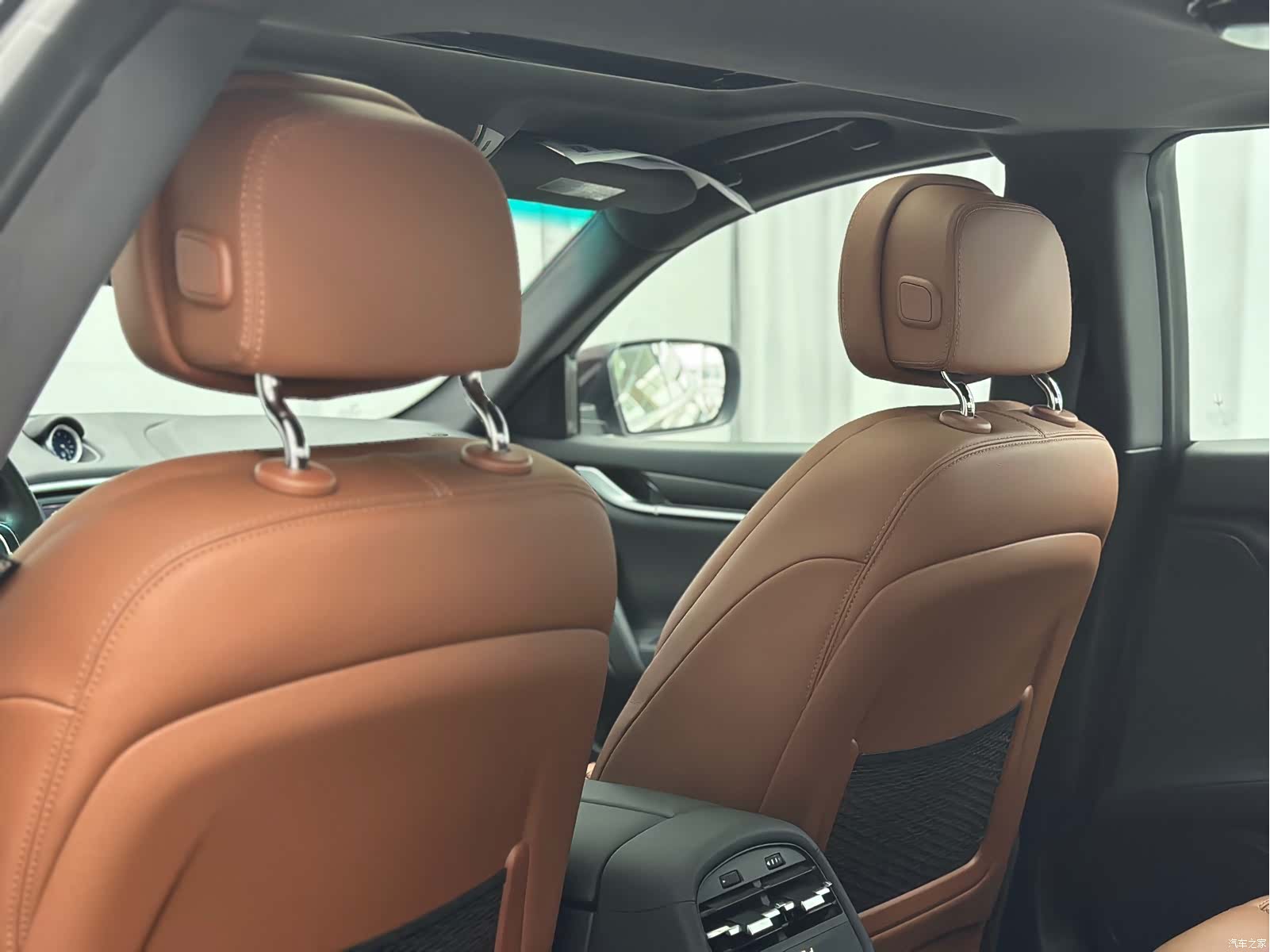 Maserati Ghibli, 2015 34