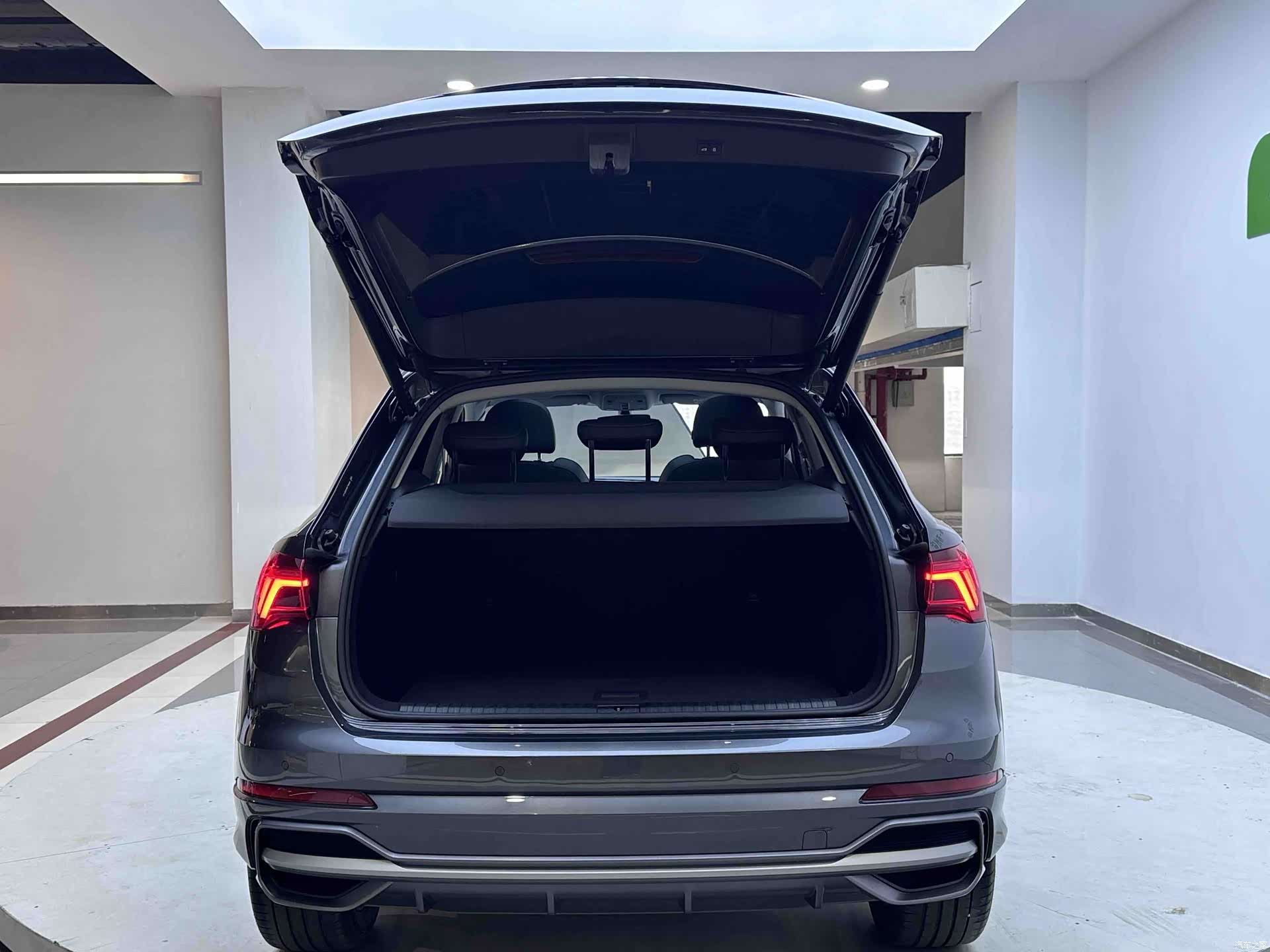 Audi Q3, 2022 23