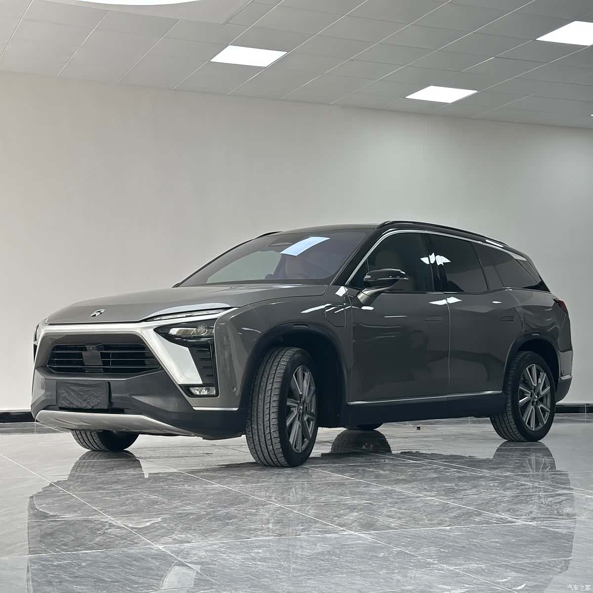 NIO ES8, 2021 1