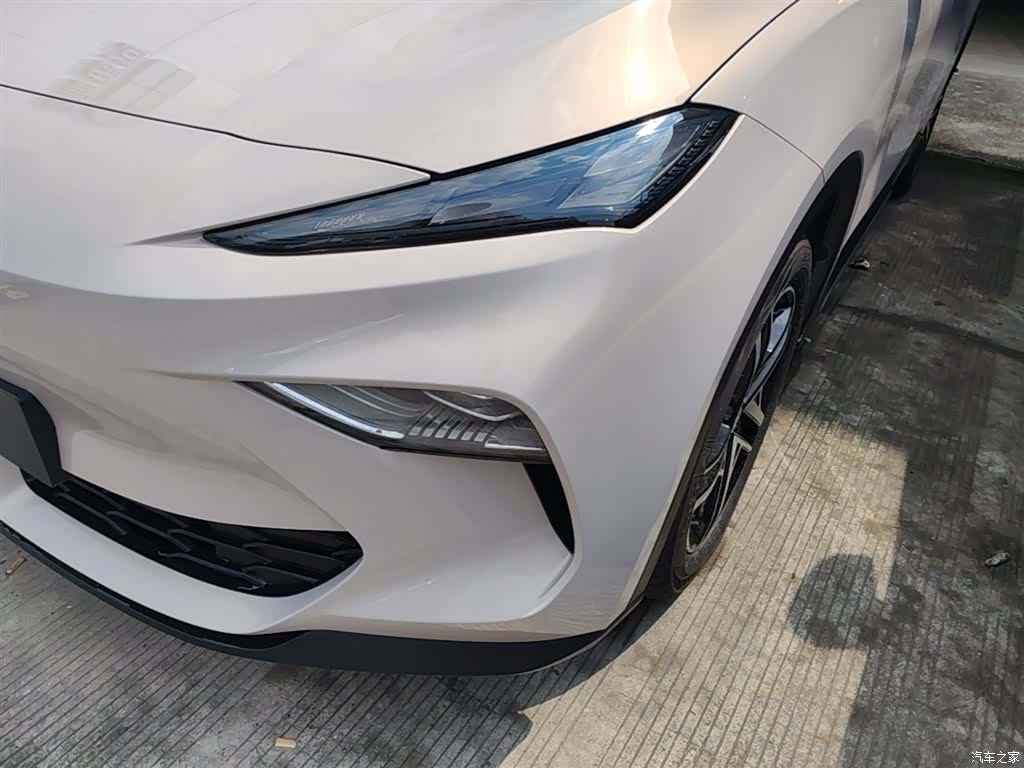 MG ES5, 2024 24
