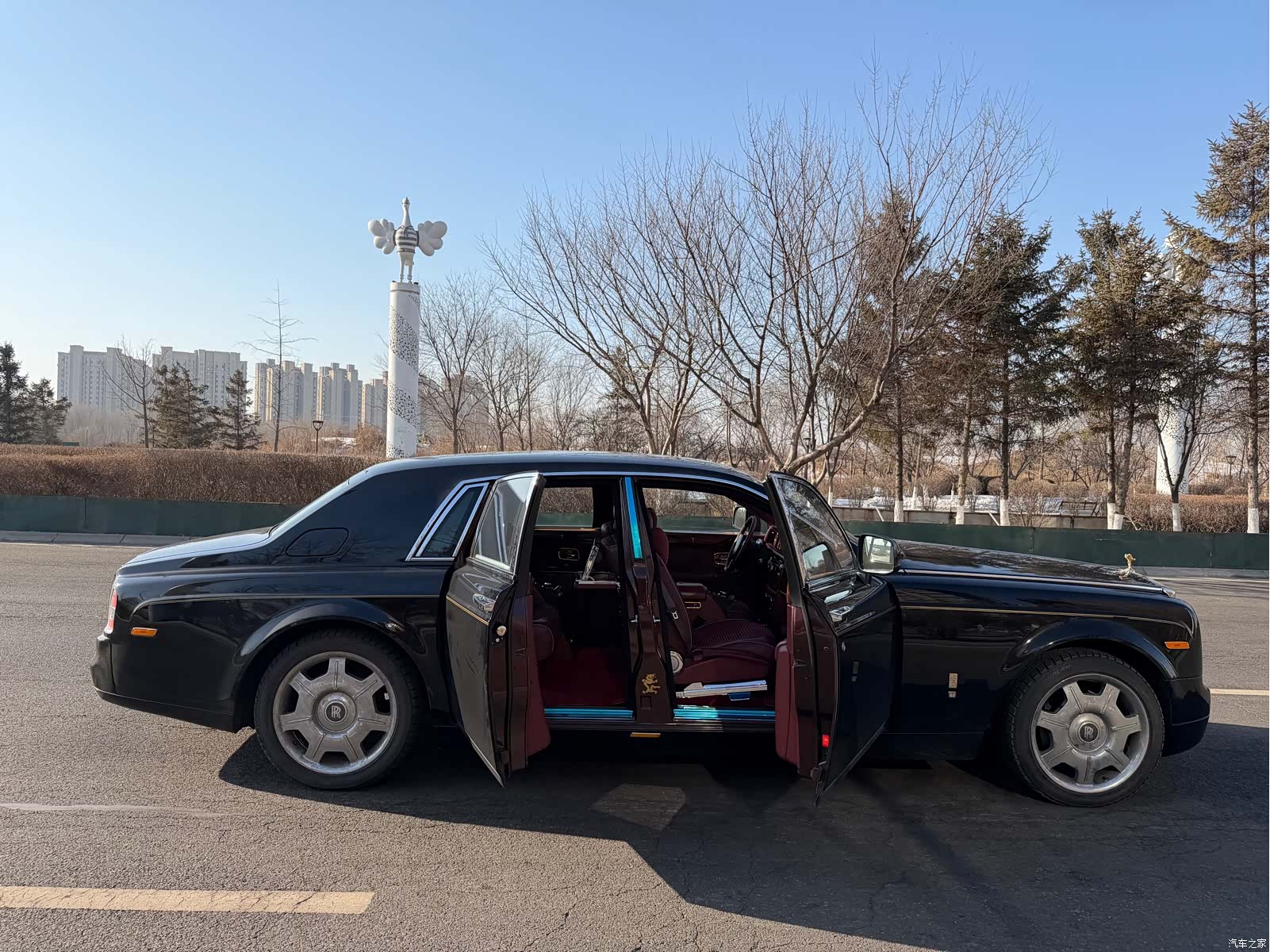 Rolls-Royce Phantom, 2011 16
