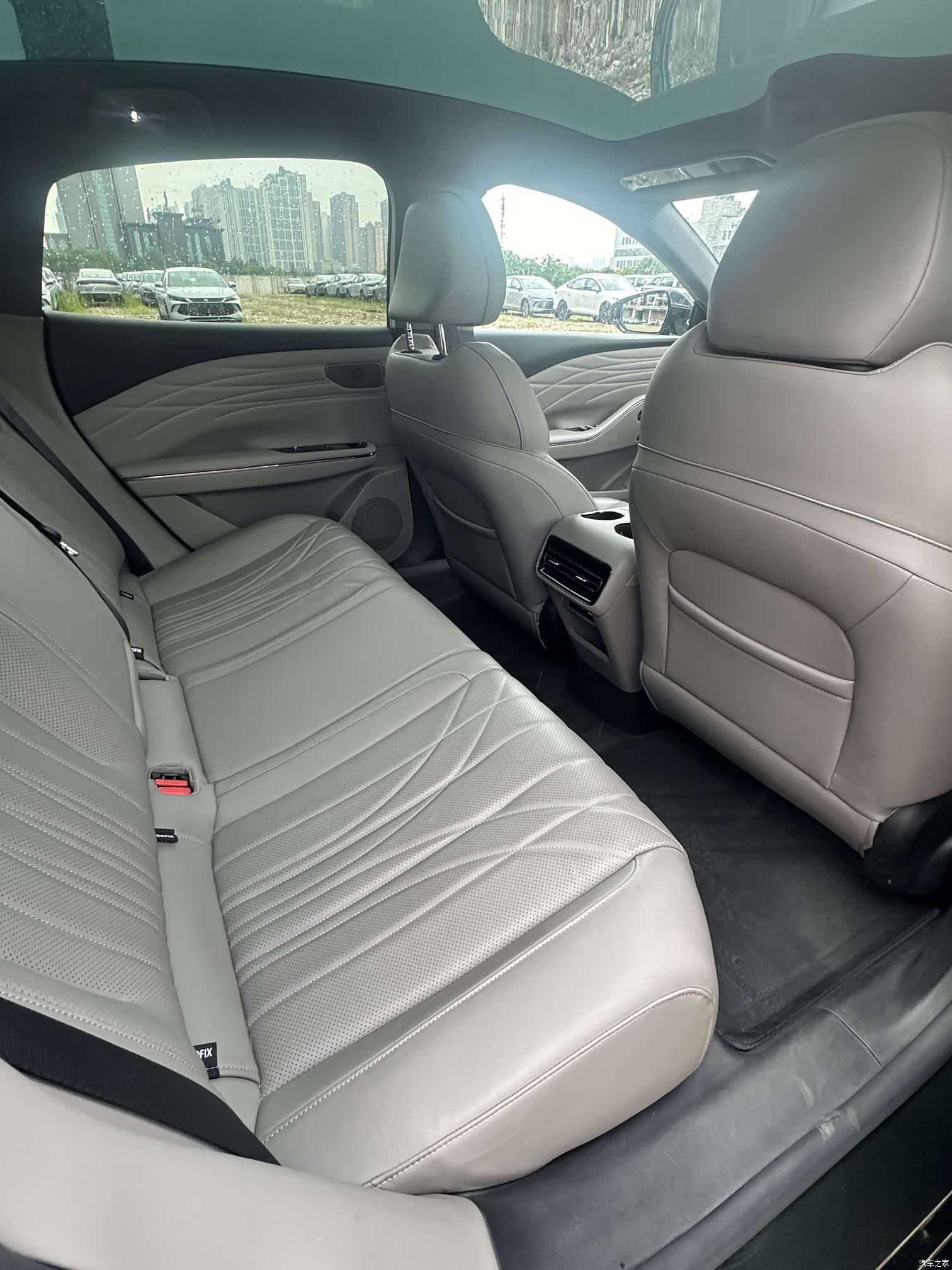 Geely 8, 2025 10