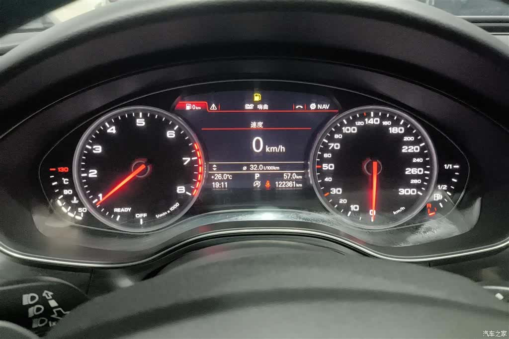 Audi A6L, 2016 14