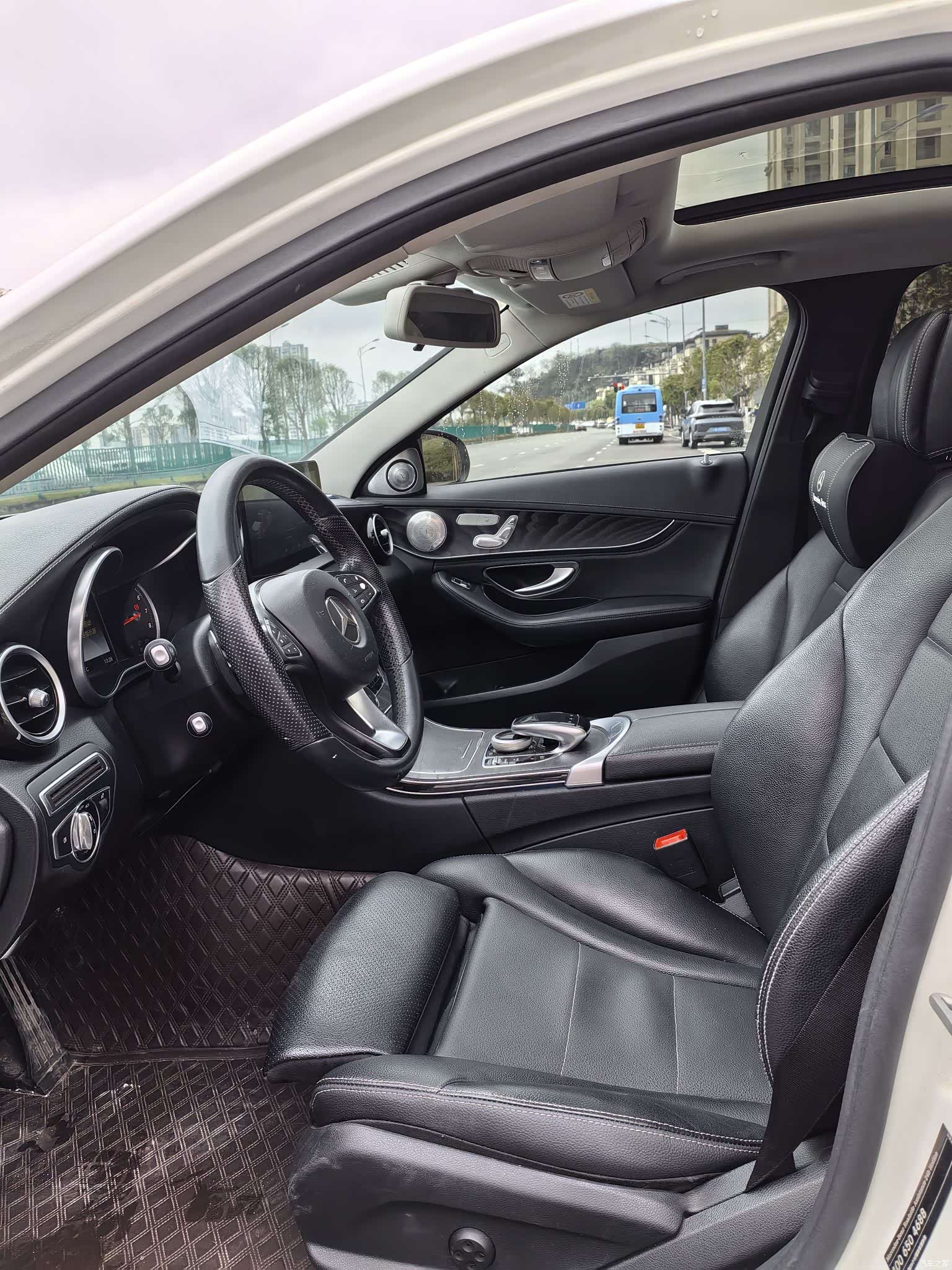 Mercedes-Benz C-Class, 2015 8