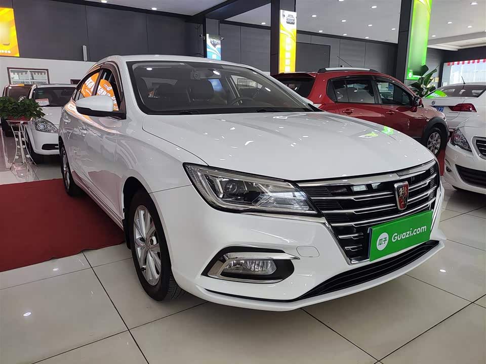 Roewe i5
