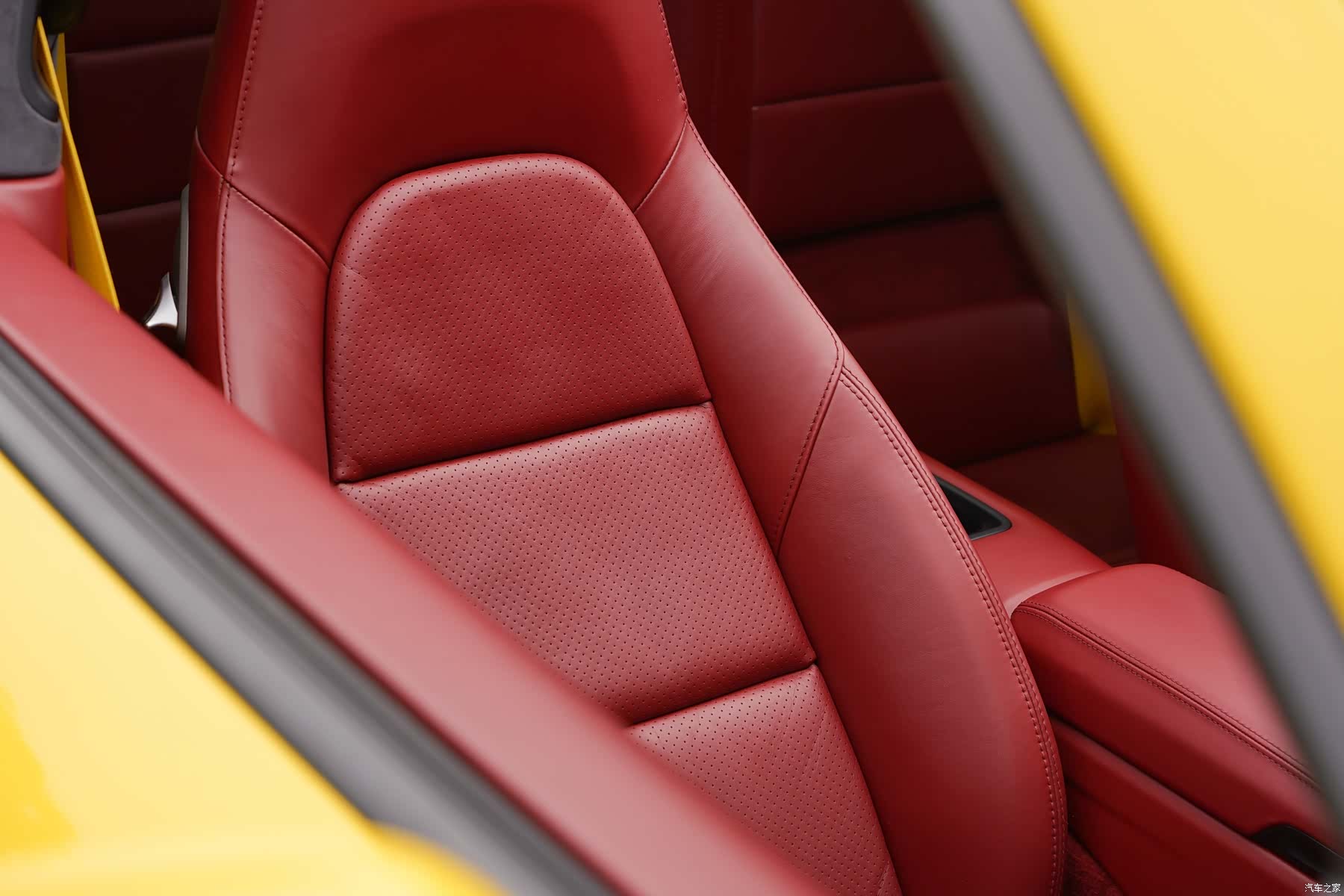 Porsche 911, 2018 18