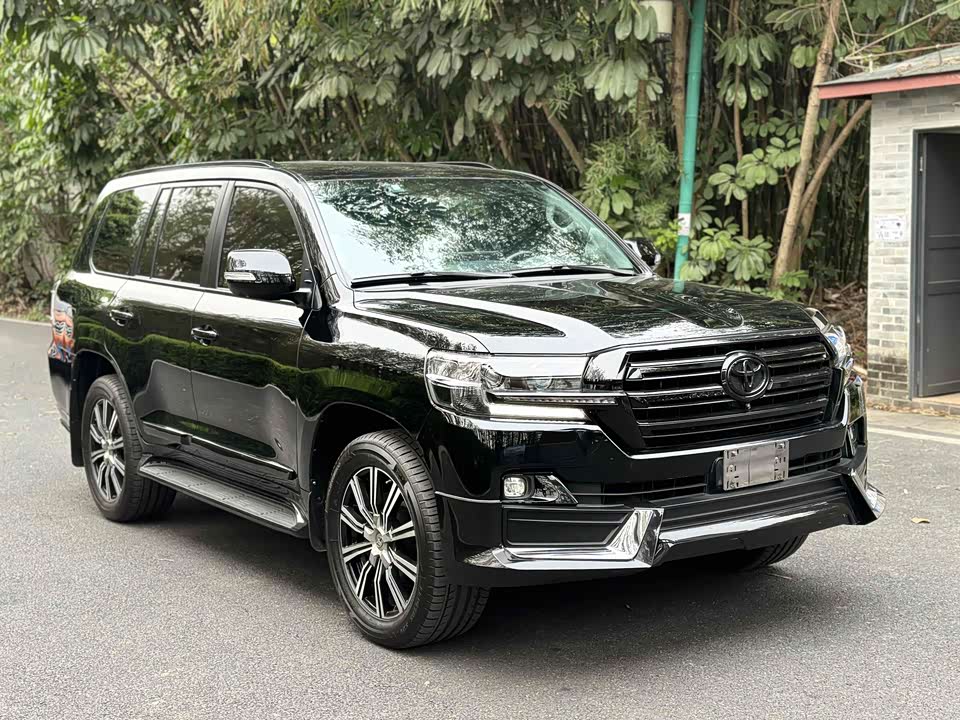 Toyota Land Cruiser Toyota Land Cruiser